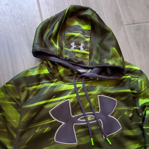 Under armour hoodie - Picture 4 of 4